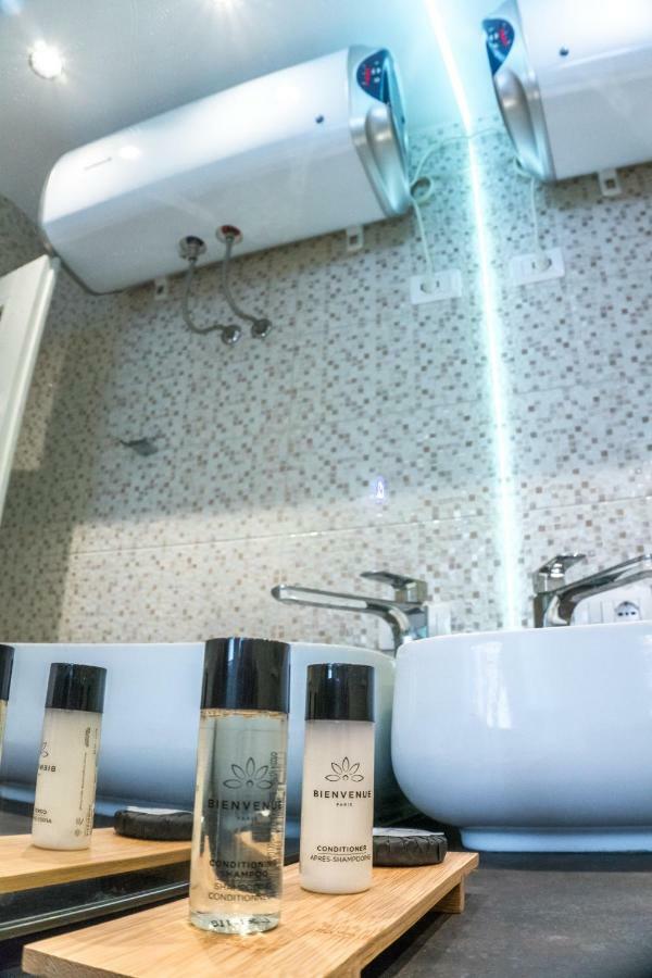Venere Tirana Suite Deluxe Exterior photo